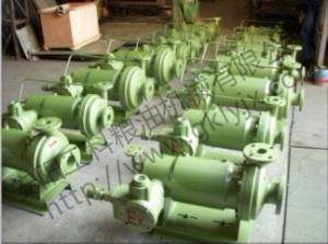 Shield oil pump